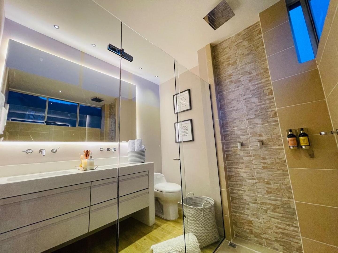 Apartamento 17th Floor 2 Bedrooms Ac Pool & Gym 1704