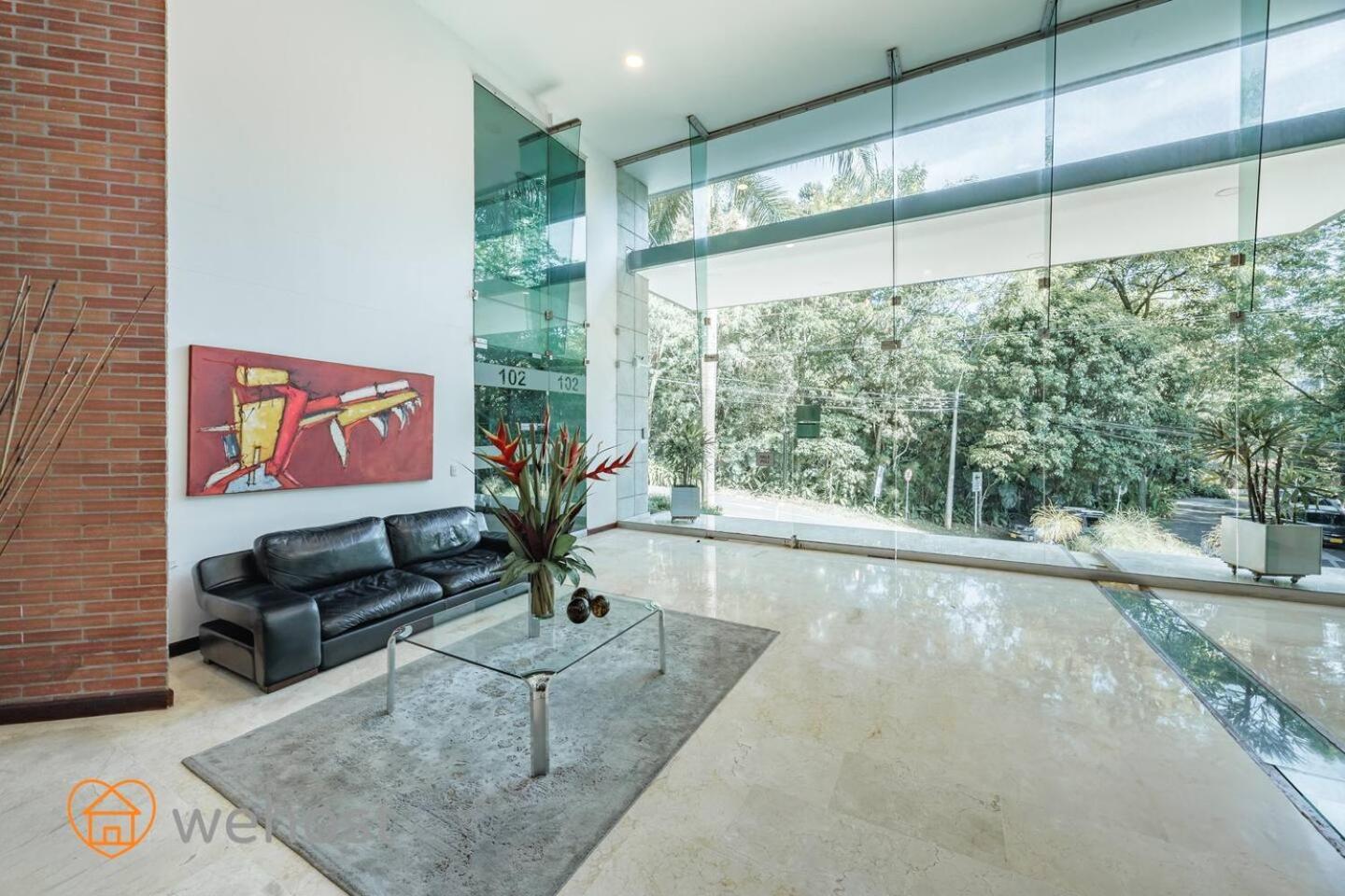 Apartment High Floor 1 Bedroom With Pool Gym Provenza 1103 *