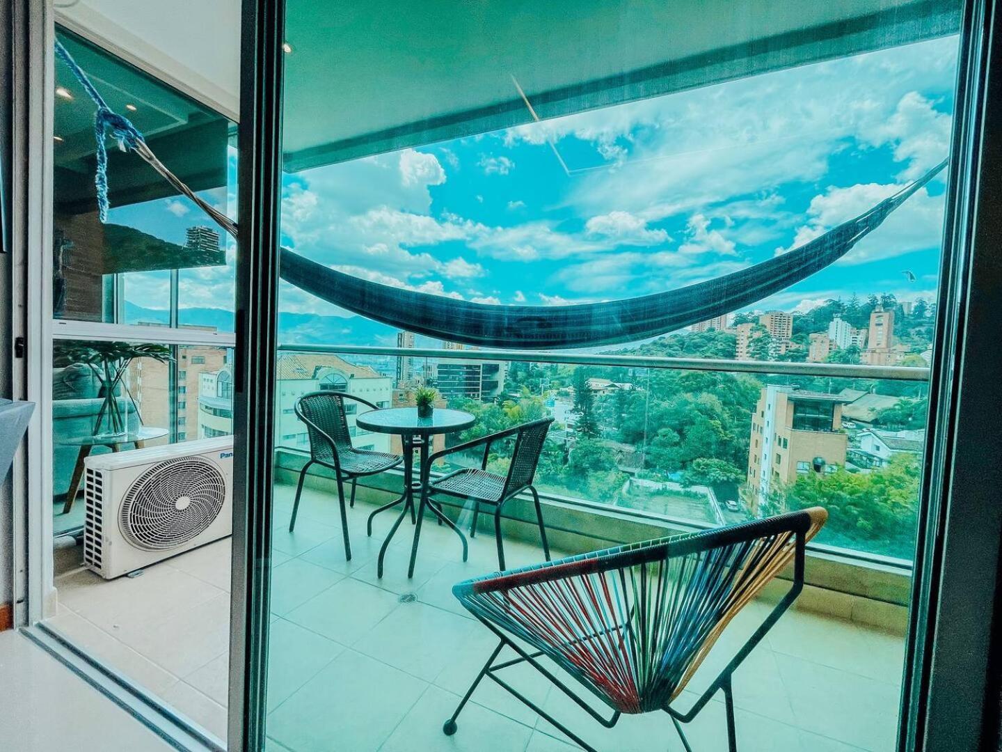High Floor 1 Bedroom With Pool Gym Provenza 1103 Apartamento