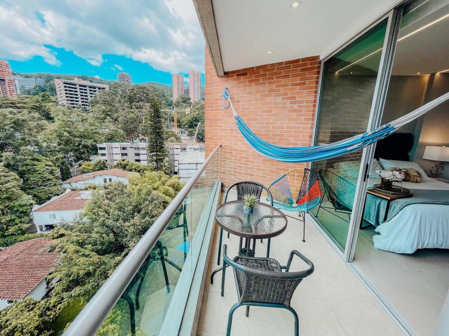 High Floor 1 Bedroom With Pool Gym Provenza 1103 Medellín
