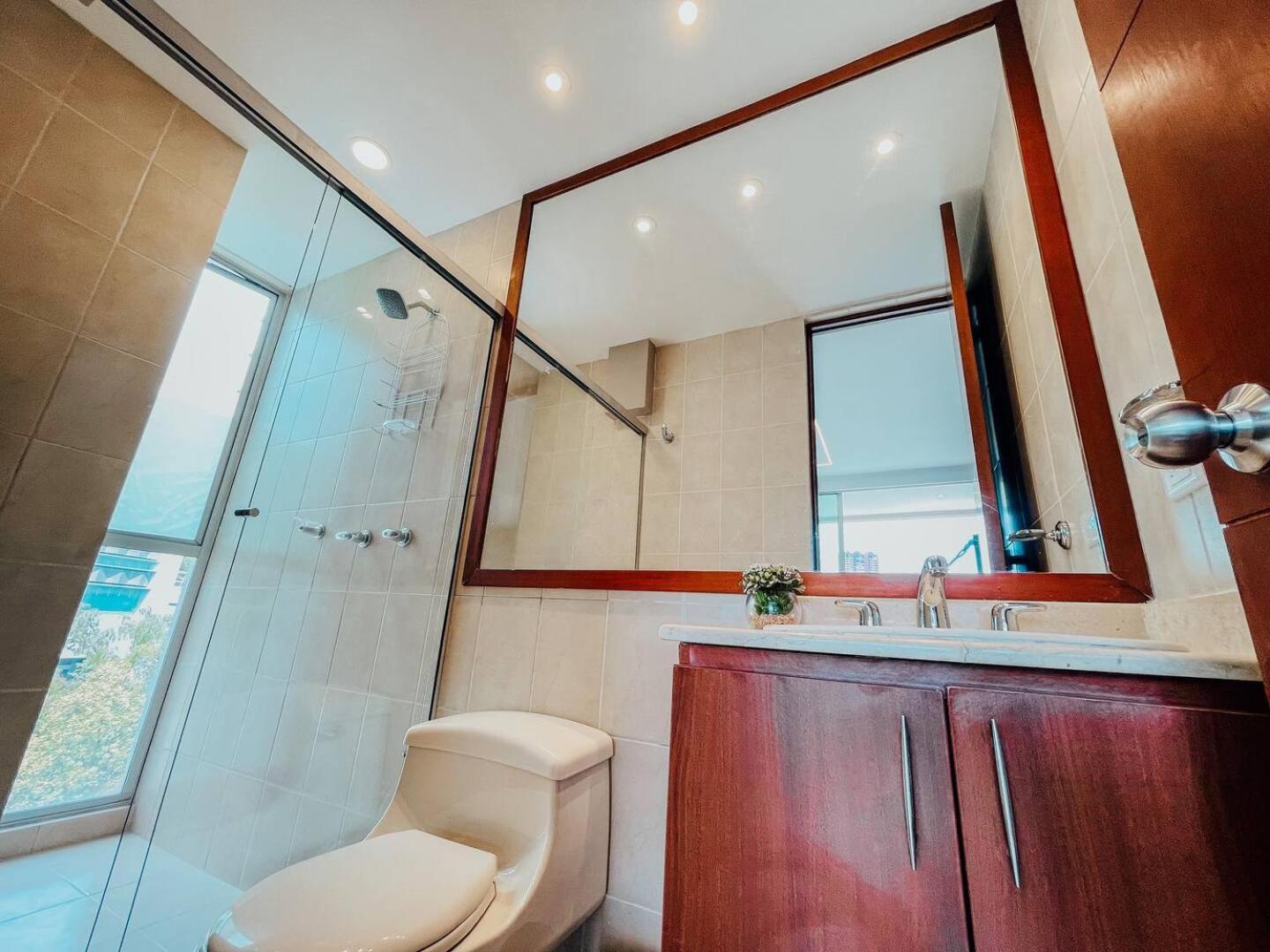 High Floor 1 Bedroom With Pool Gym Provenza 1103 Medellín