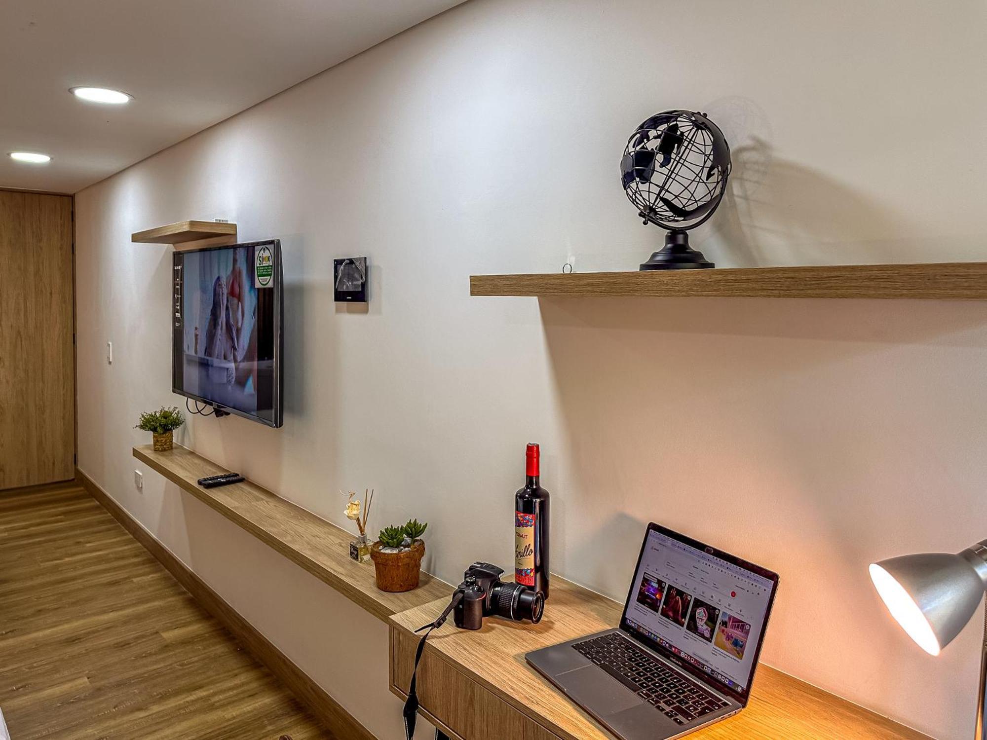 Atalanta 302 - Lujo, Comodidad Y Ubicacion Apartamento Medellín