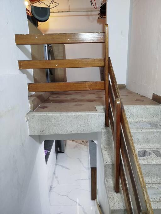Apto Edificio Amarillo 302