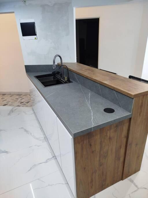 Apartamento Apto Edificio Amarillo 302