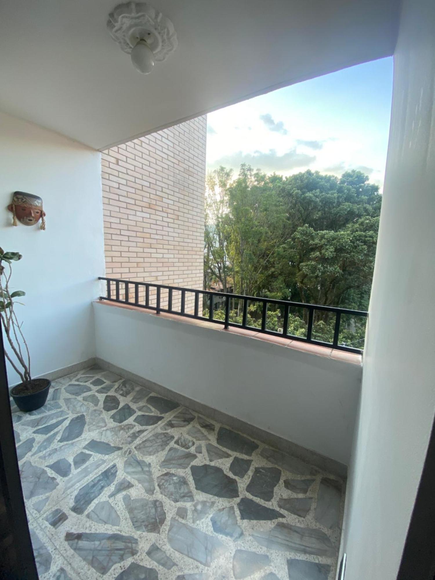 D Casa Hogar, Iluminado Y Tranquilo Con Amenidades Nuevas Apartamento