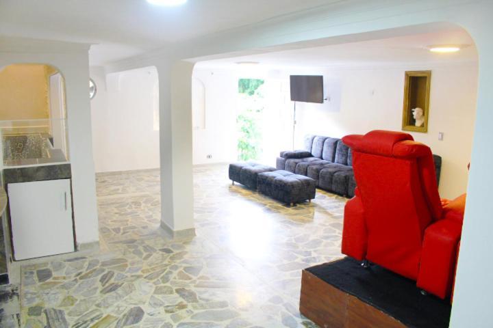 Villa Luxury At Poblado 6 Bdrm Epic Manor