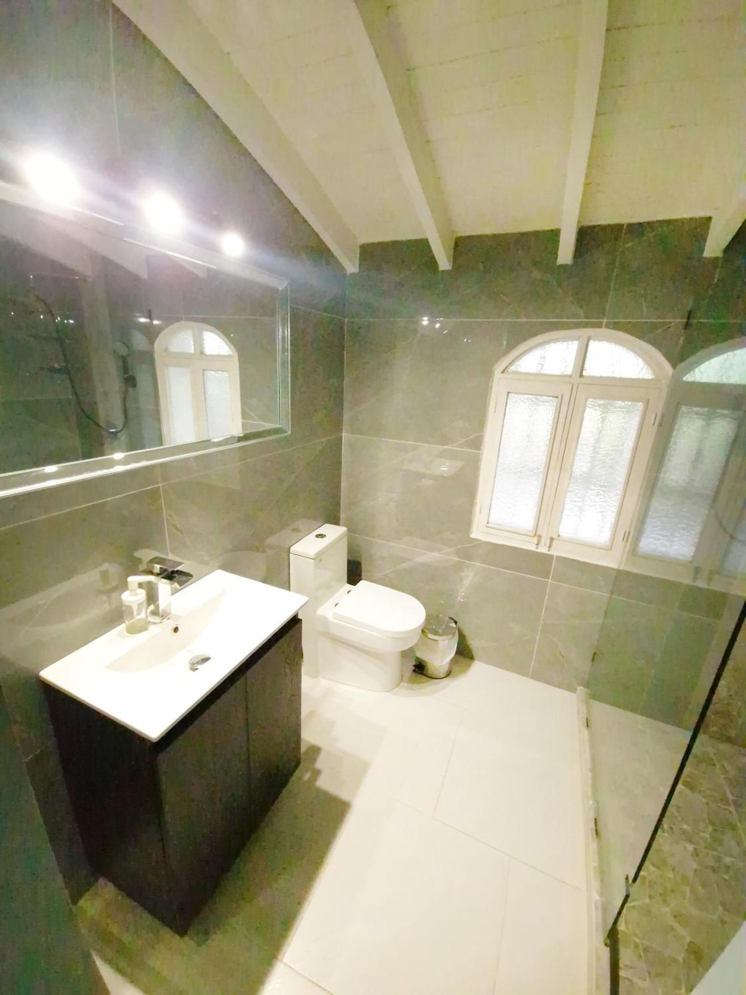 Luxury At Poblado 6 Bdrm Epic Manor Villa *