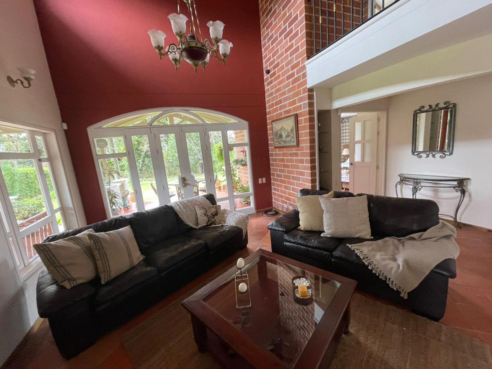 Villasanta Сasa de vacaciones Medellín