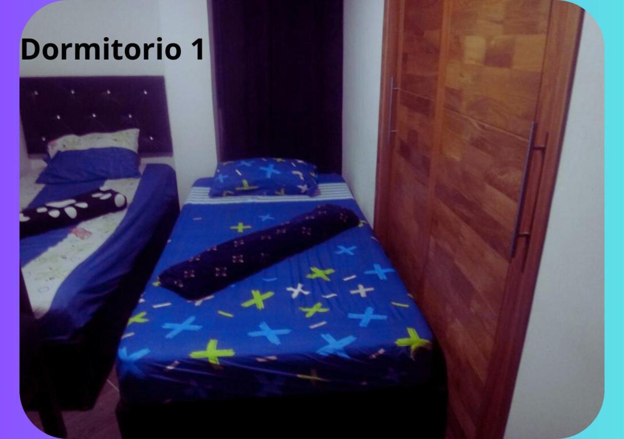 Habitación en casa particular Laureles Estadio