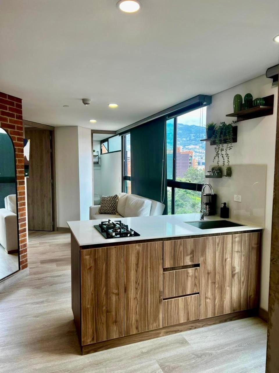 En Laureles Con Aire Acondicionado * Medellín