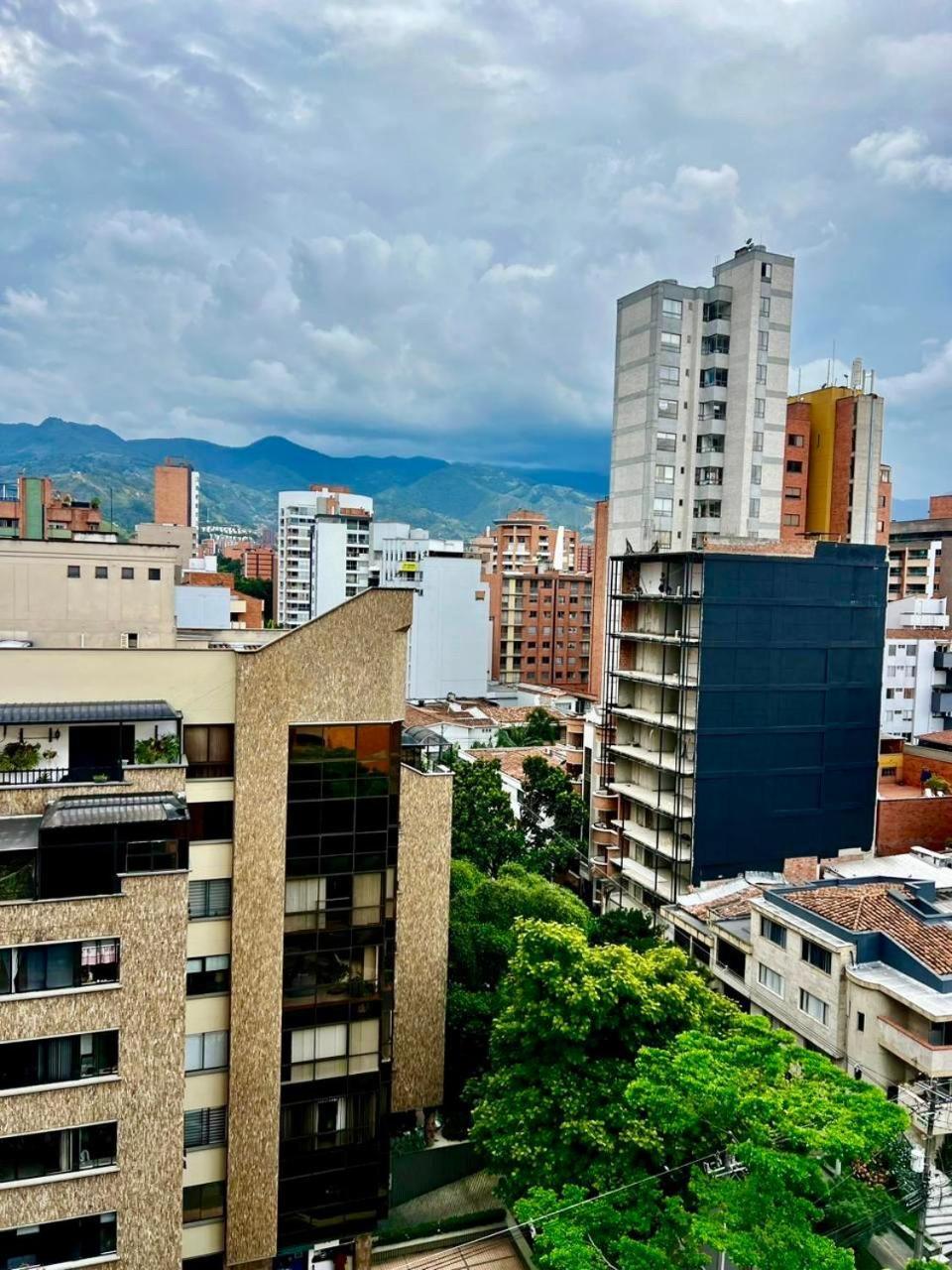 Apartamento En Laureles Con Aire Acondicionado Medellín