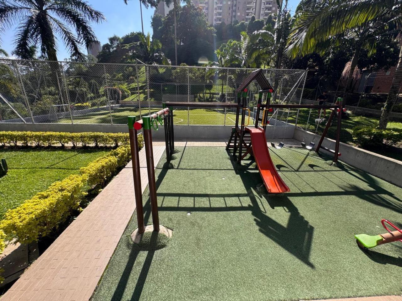 Confortable 1 Persona Homestay Medellin