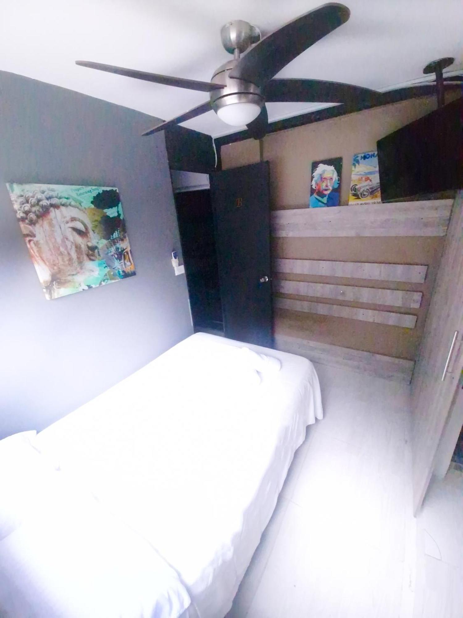 Apartamento Master Suite# 301b Icon Lleras Park Medellín