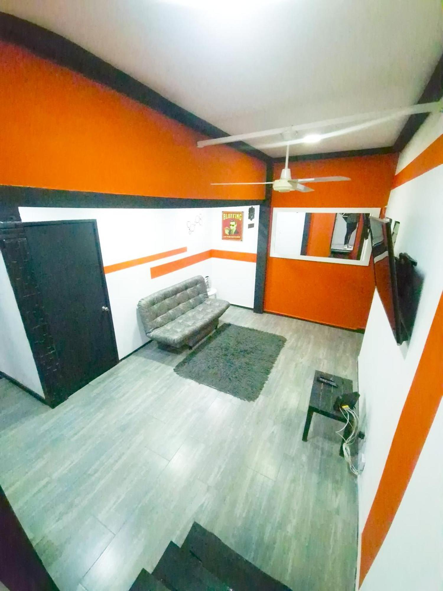 Master Suite# 301b Icon Lleras Park *