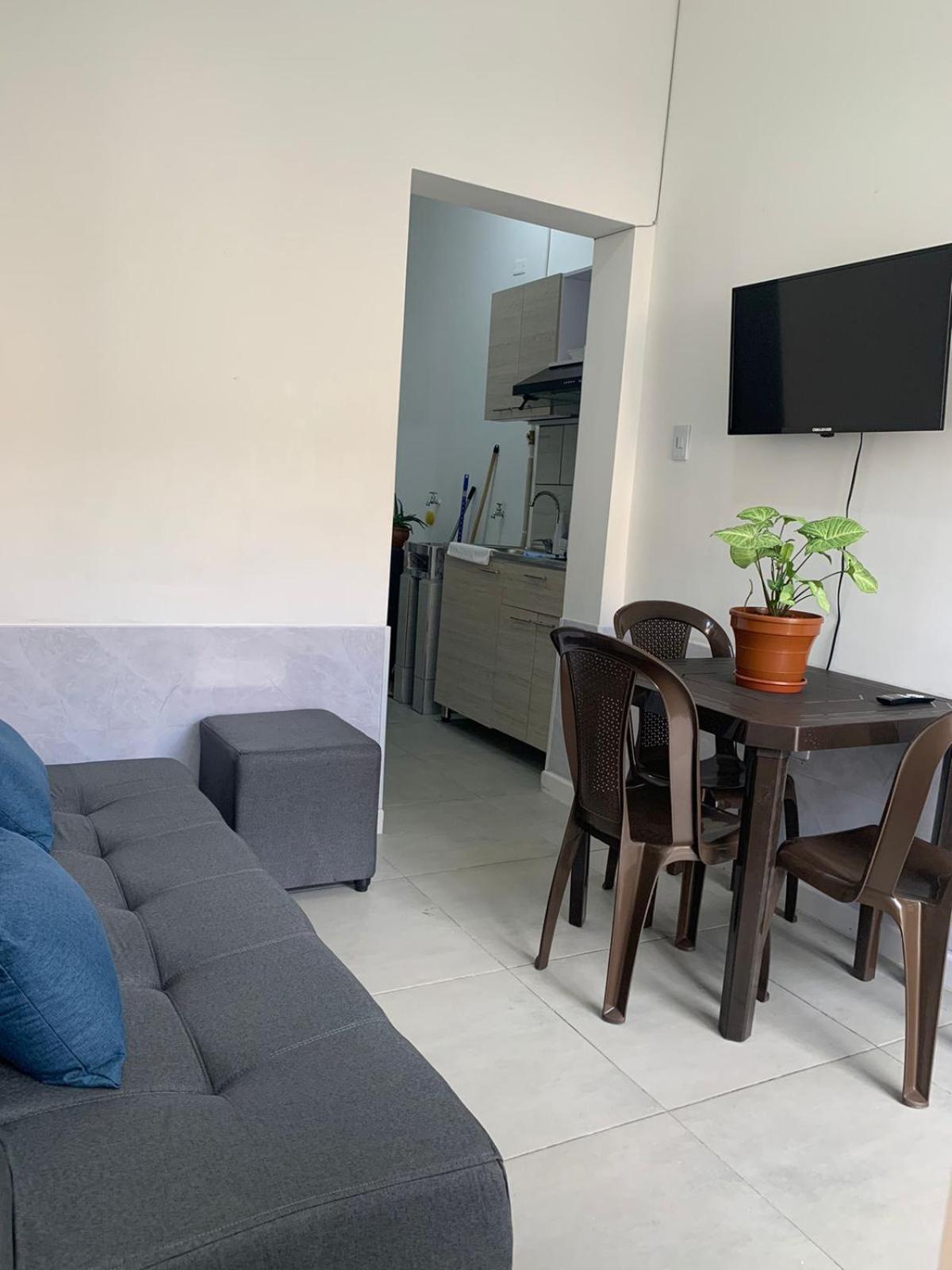 Casablanca, Laureles Estadio Hostal Medellín