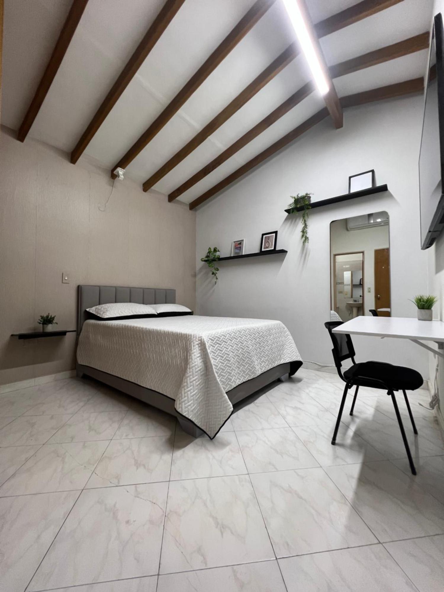 Apartamento En Laureles *