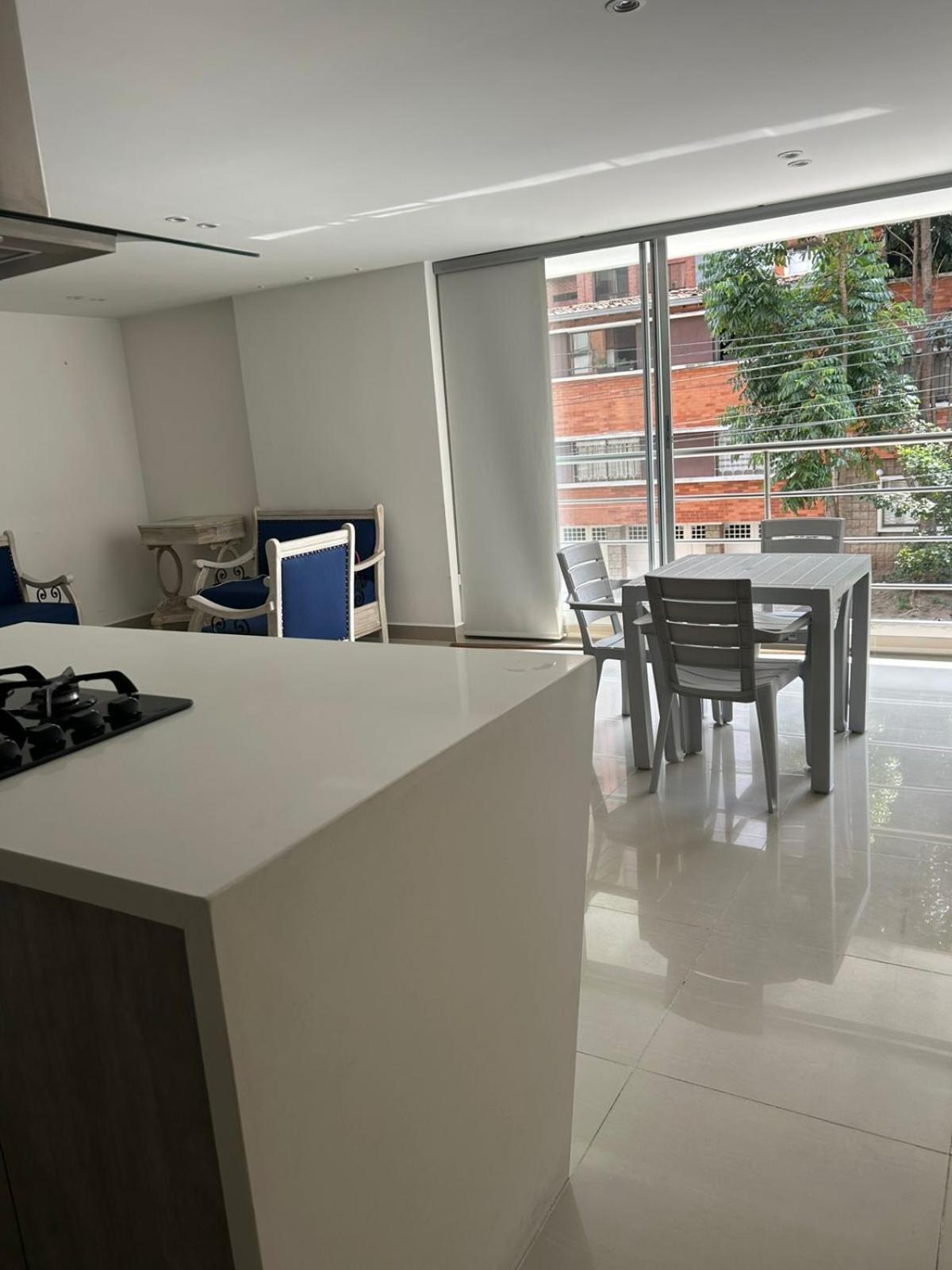 Luxury En Conquistadores 201