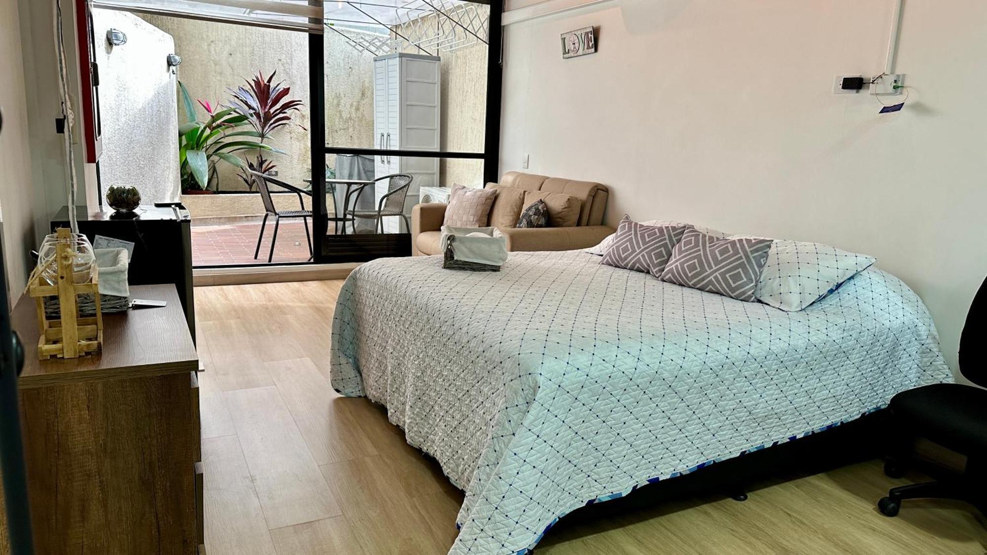 Prime Laureles Location With Air Conditioning Medellín