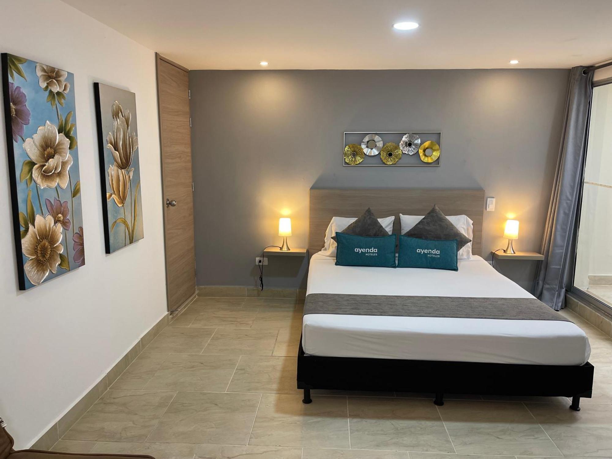 12 Nights Medellín
