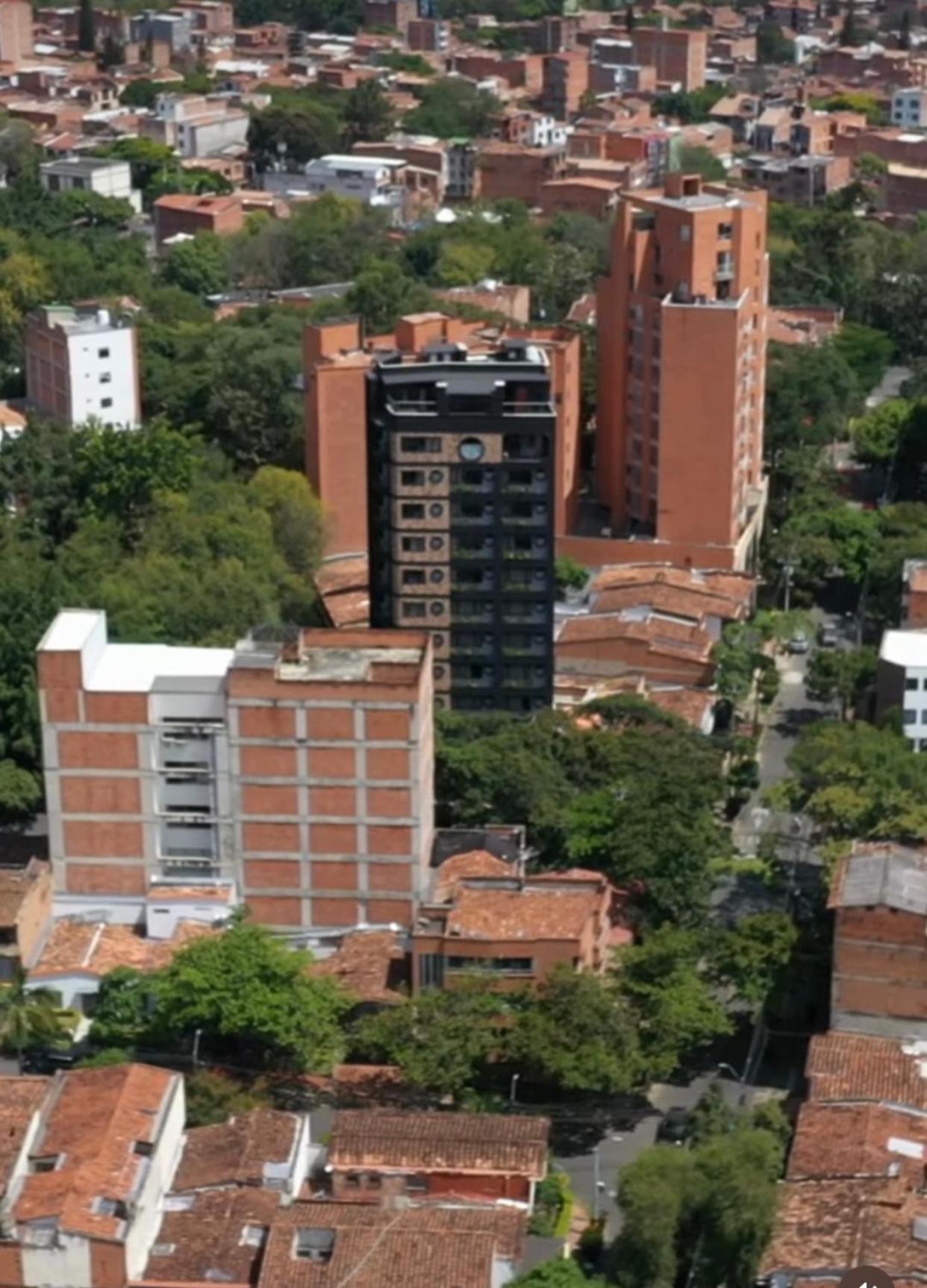 Living 35 Piso 8 Vip Medellín