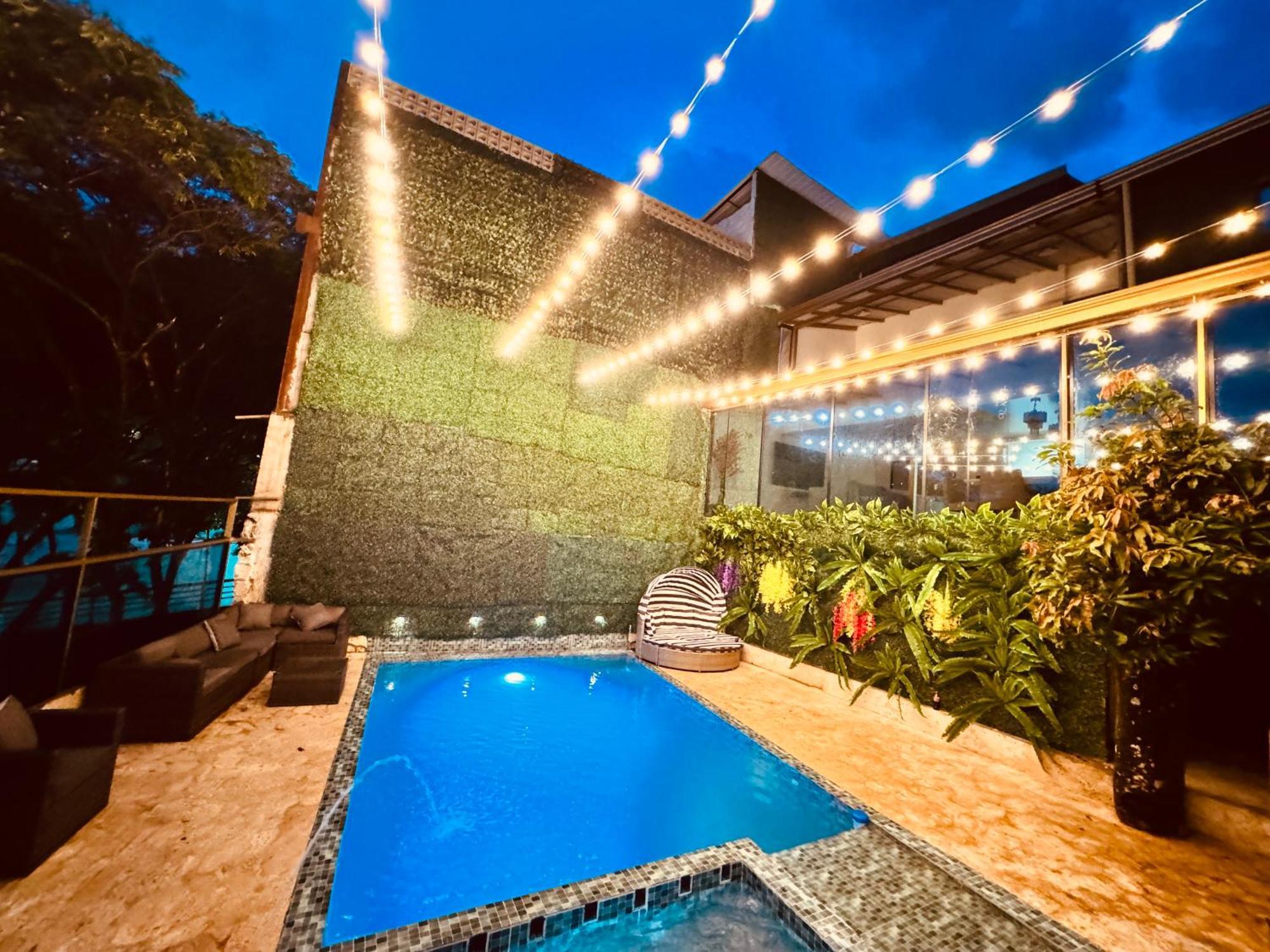 Mansion Parque Lleras Poblado Villa Medellín