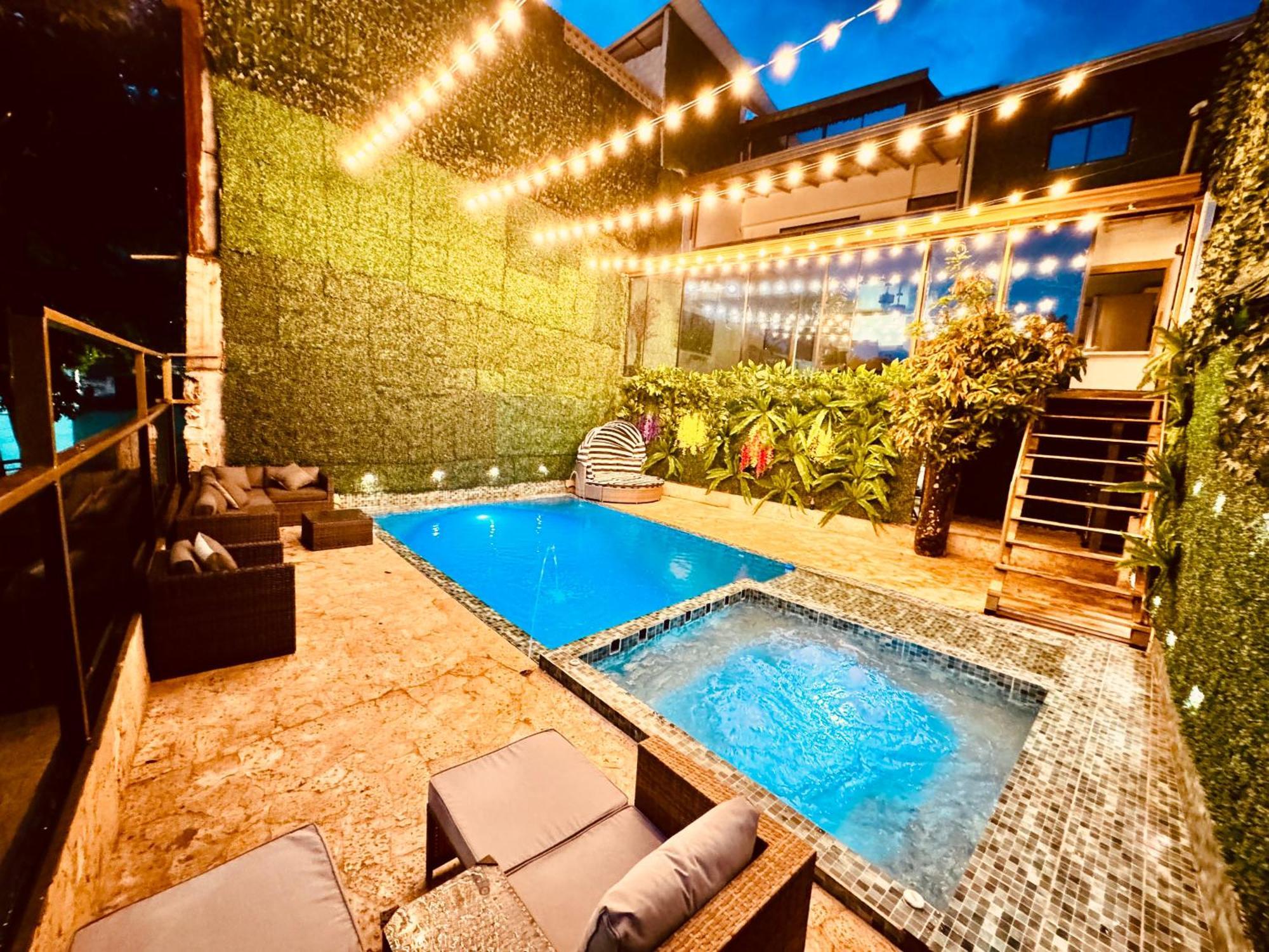 Mansion Parque Lleras Poblado Villa Medellín