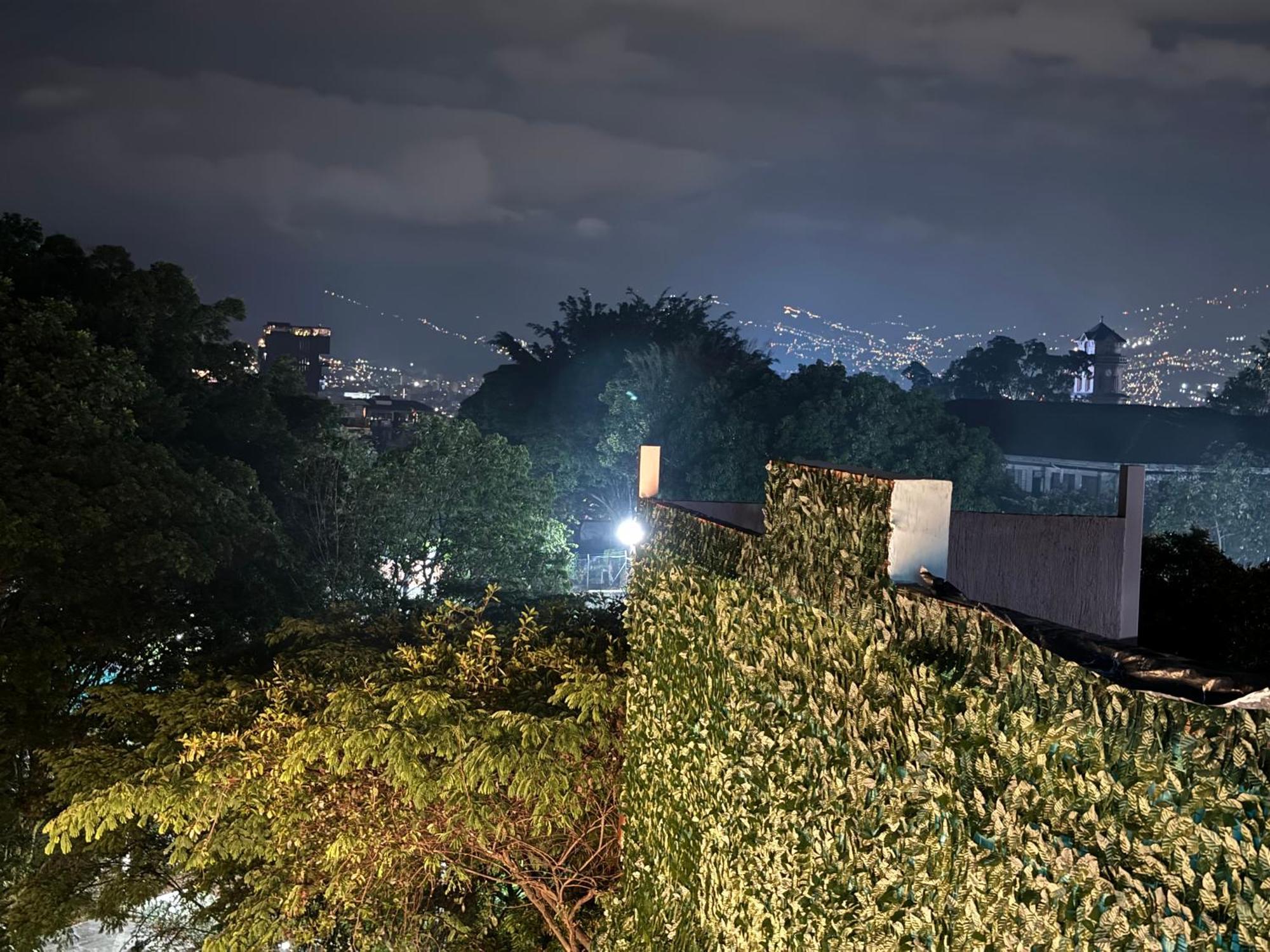 Mansion Parque Lleras Poblado *