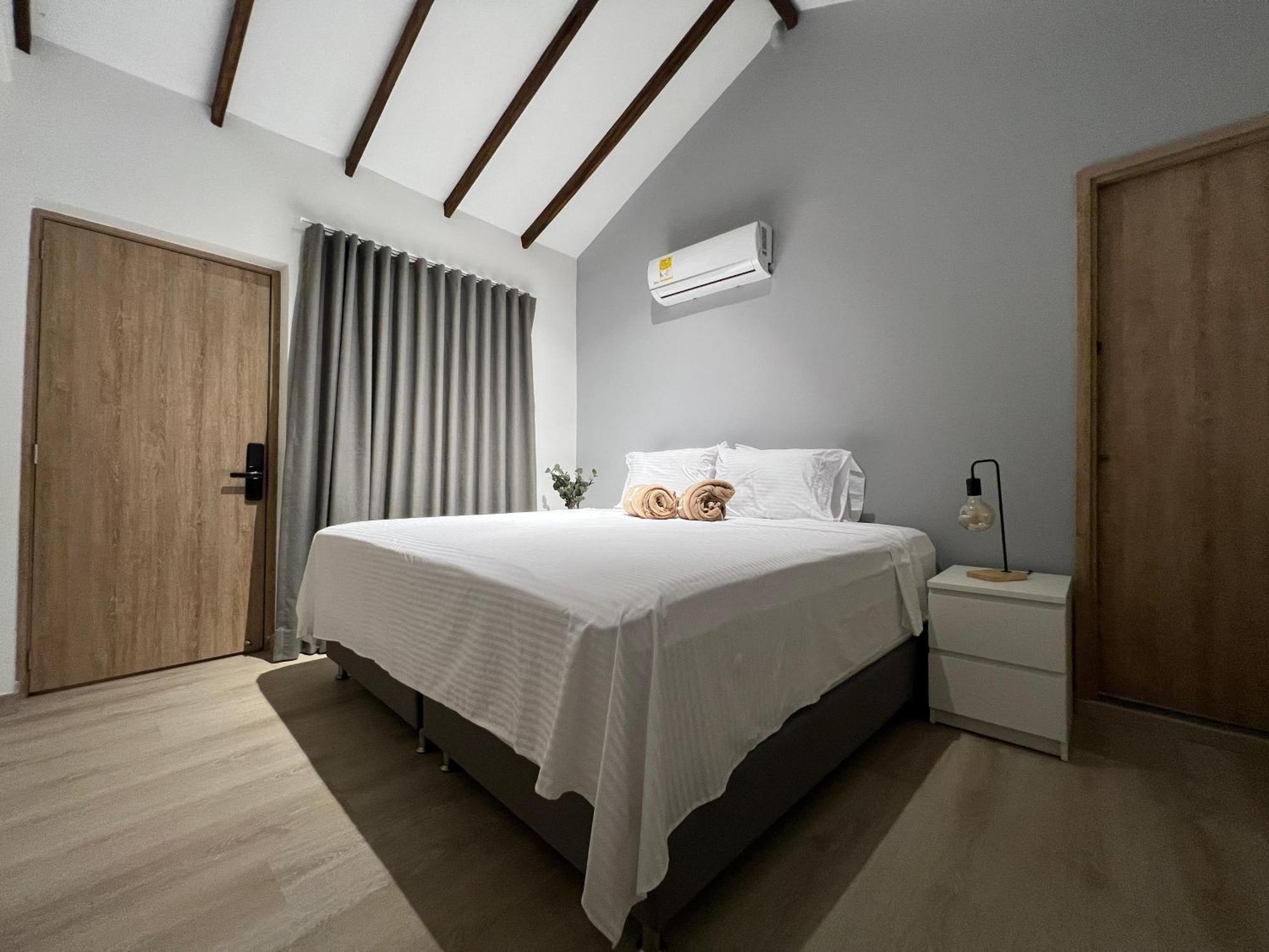 Apartamento Stylish 5-br In Medellin's Trendiest Spot, Walk Everywhere! Medellín