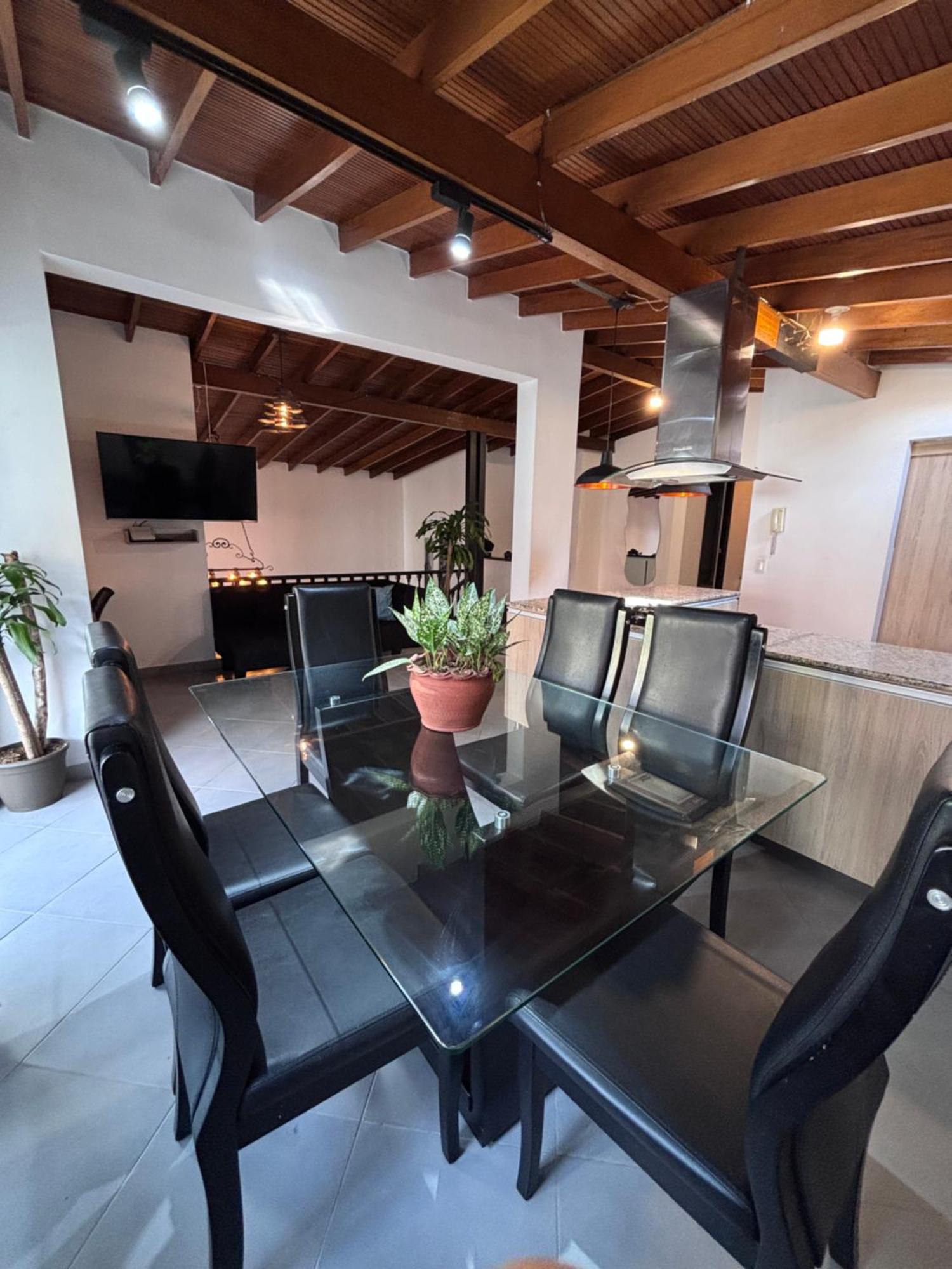 Bolivar Apartment *