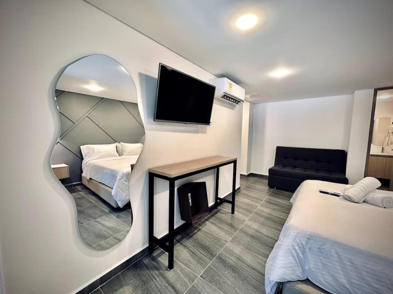 Loft 203 Laureles Le Emplacement Wifi Toit Apartamento *