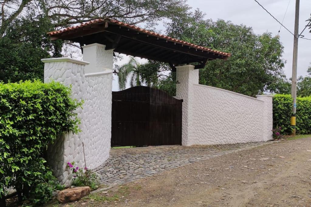 Es Vedra * Medellín