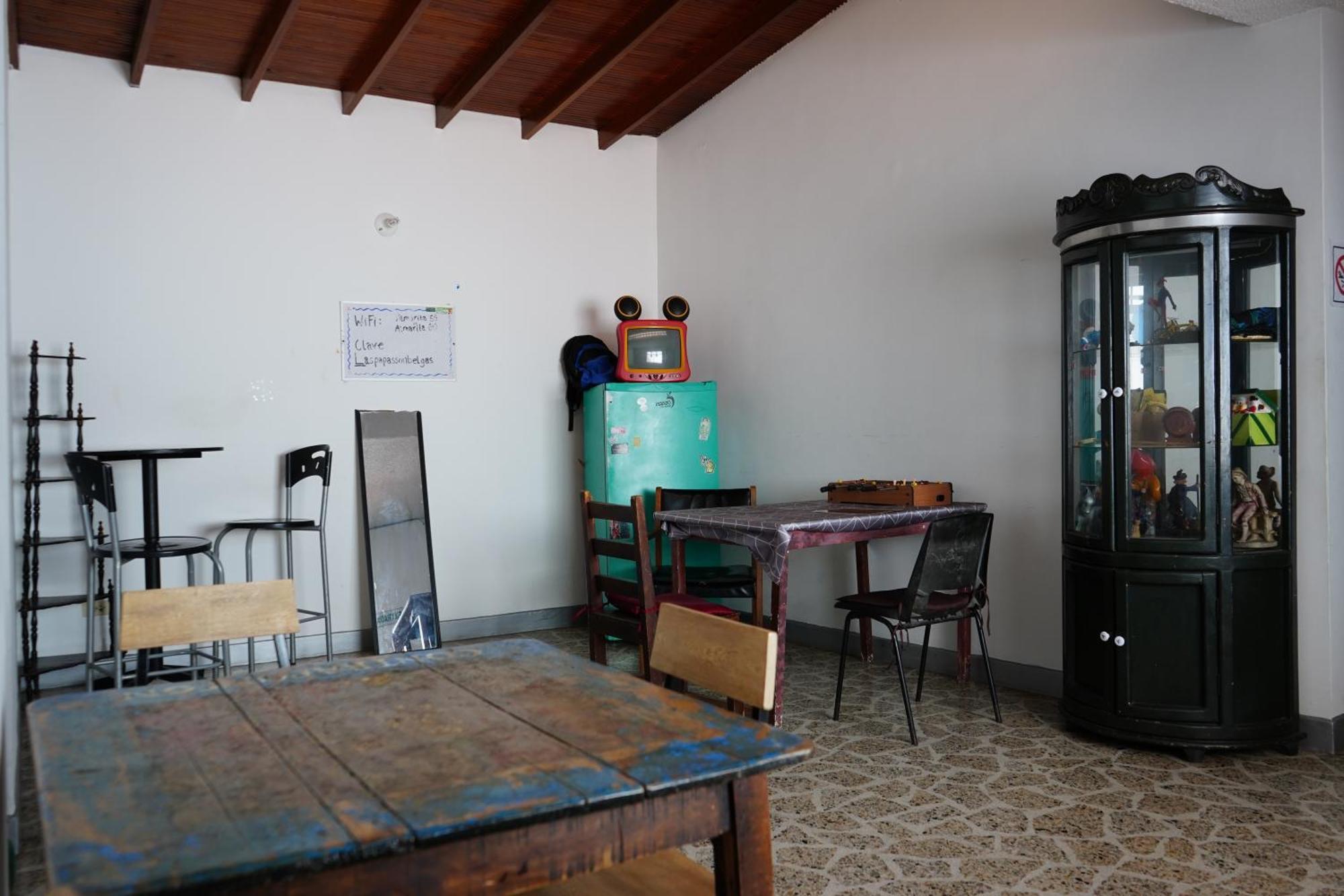 Casa Almarita Laureles - Estadio Hostal *
