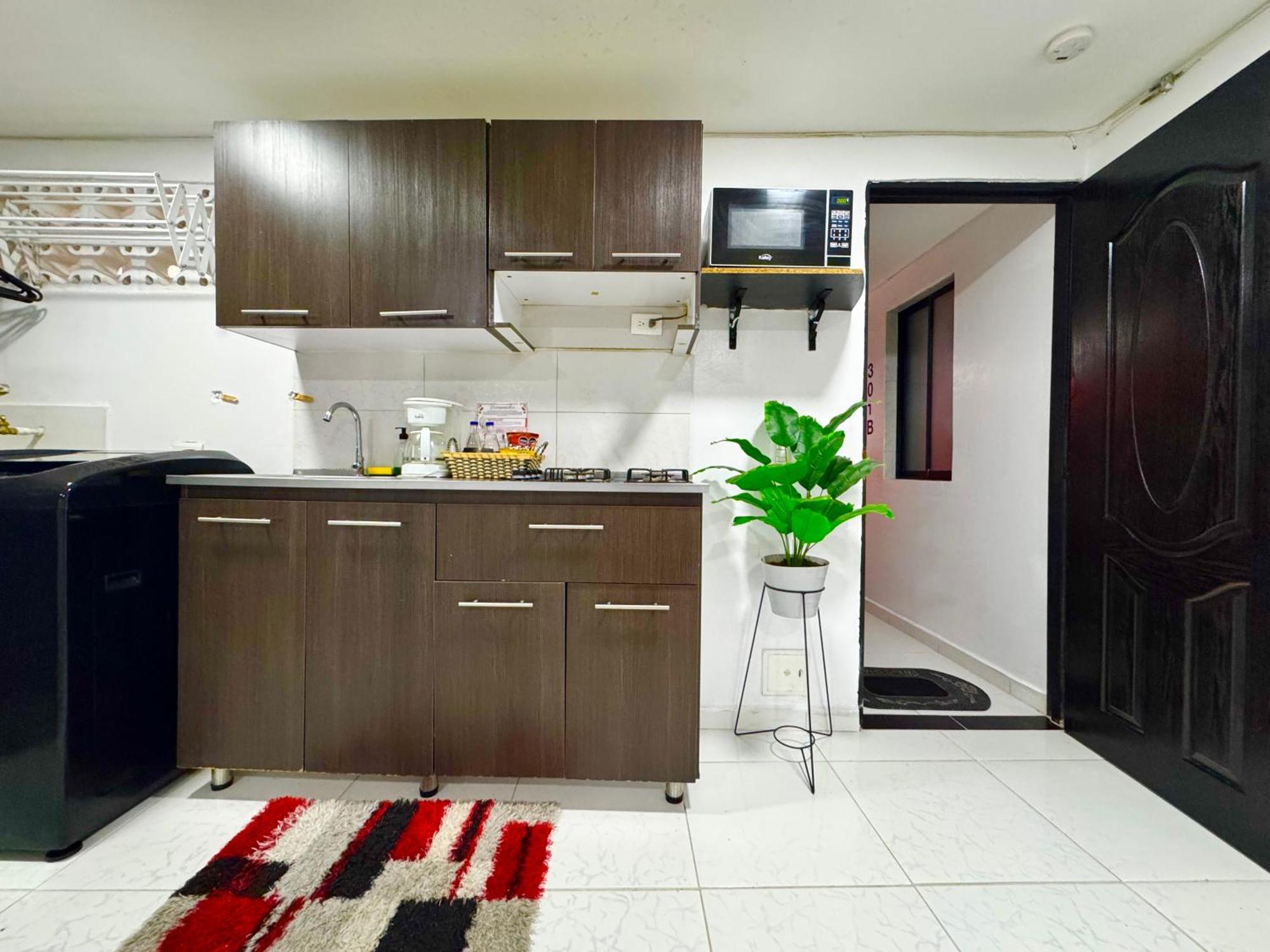 Victory Apartments: Cozy With Wi-fi & Shared Terrace In * Medellin
