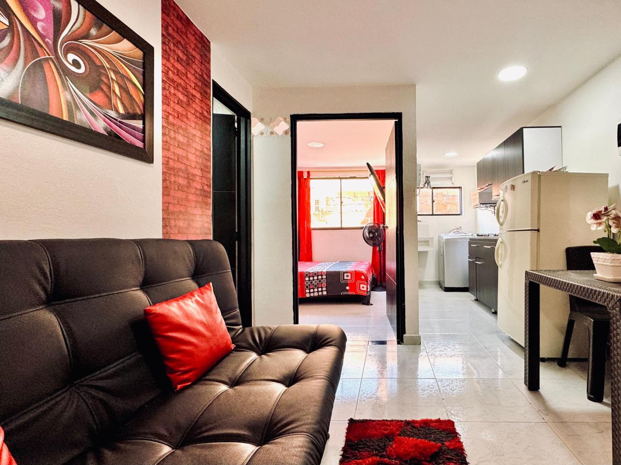 Victory Apartments: Cozy With Wi-fi & Shared Terrace In Medellin