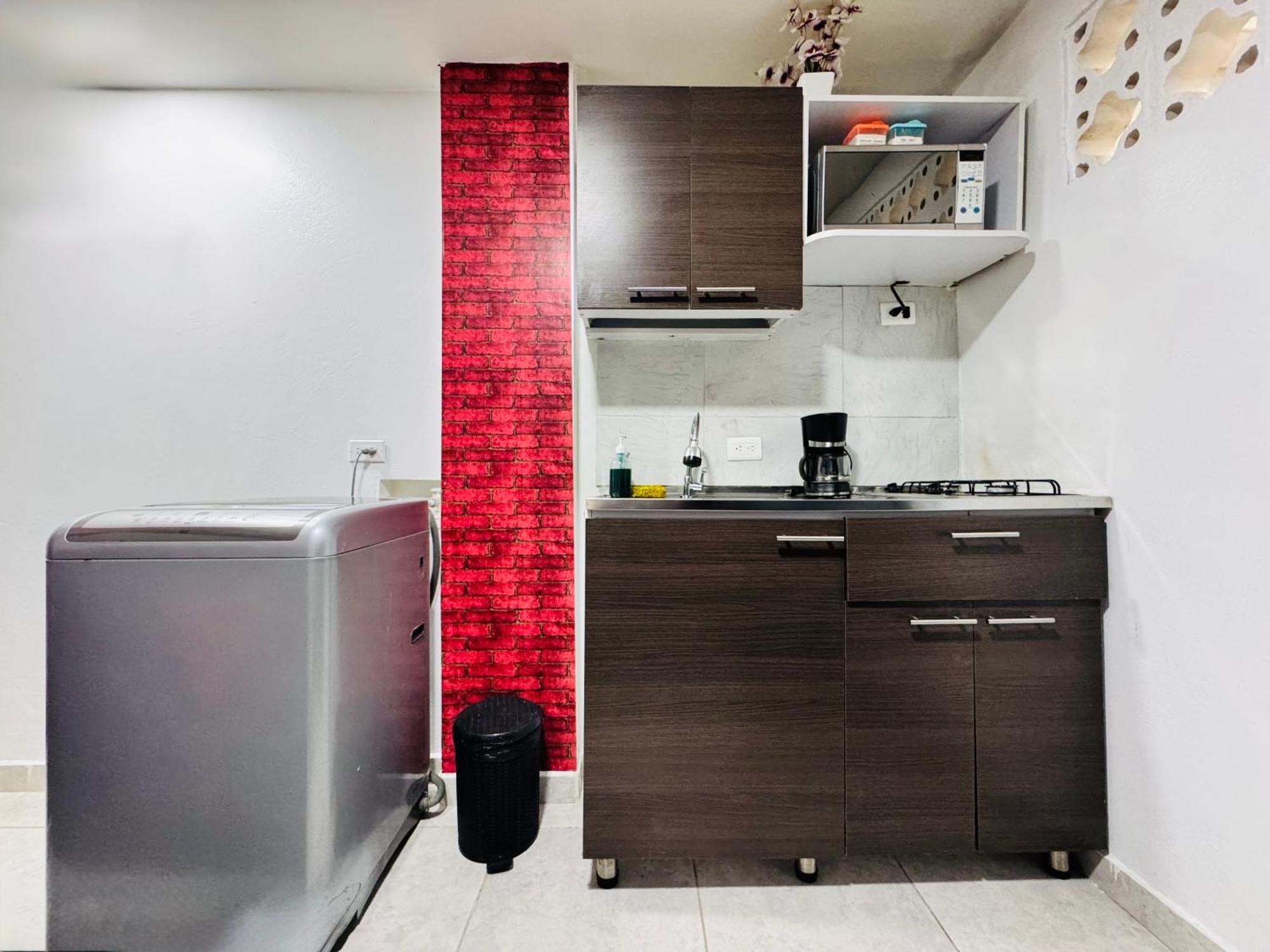 Victory Apartments: Cozy With Wi-fi & Shared Terrace In Apartment