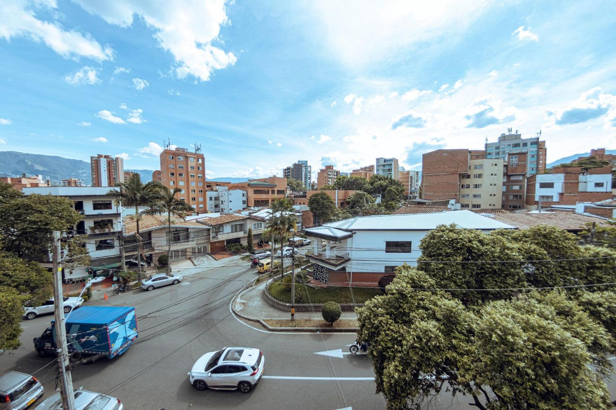 Ed Santo Tomas Laureles