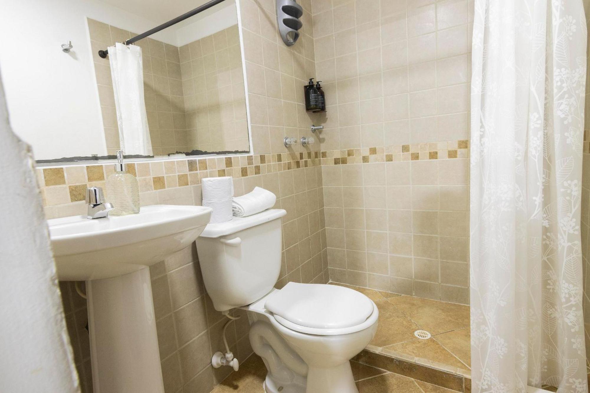 Ed Santo Tomas Laureles Apartamento