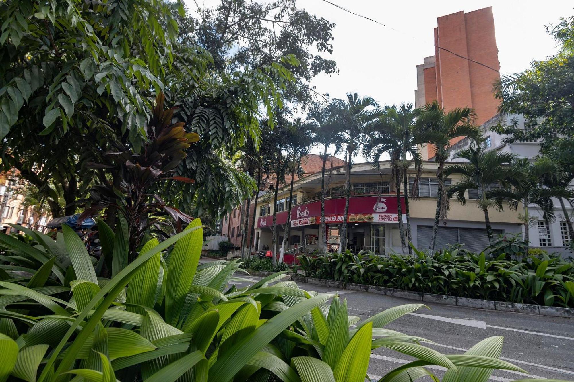 Ed Santo Tomas Laureles Apartamento *