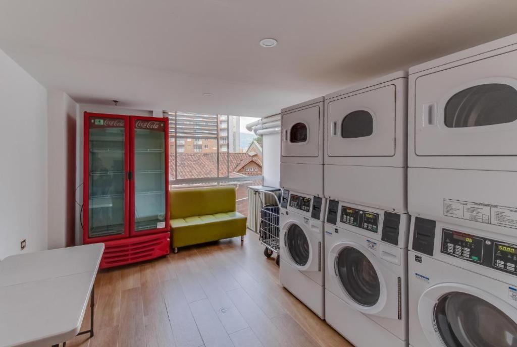 Apartamento 809 Apartasuite Poblado 1 Hasta 5 Personas *