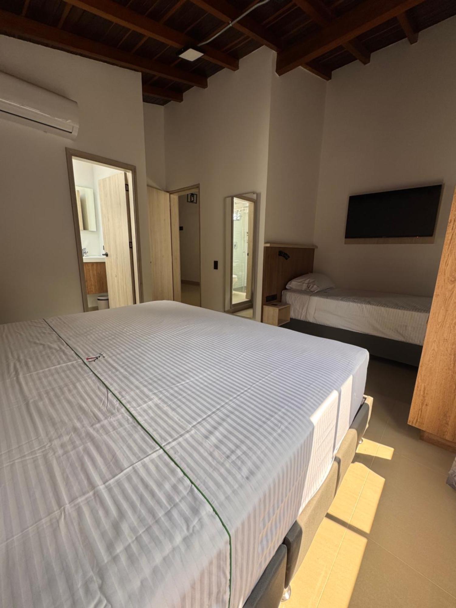 Vida Hotel