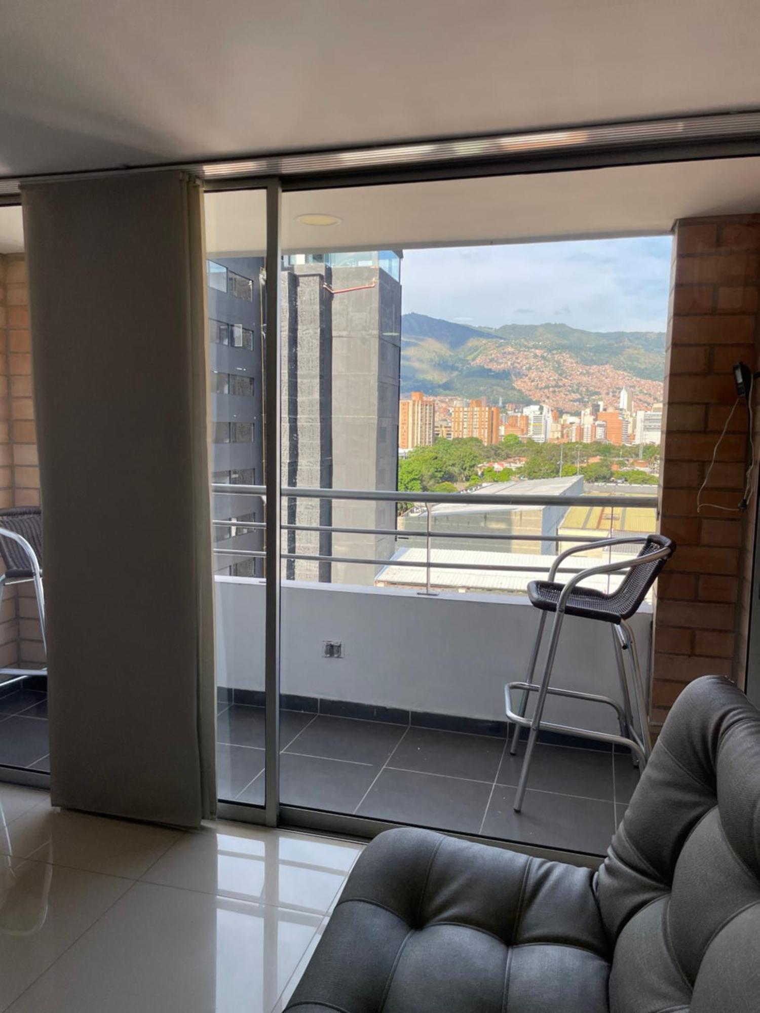 Ivanna Jumar Aparthotel