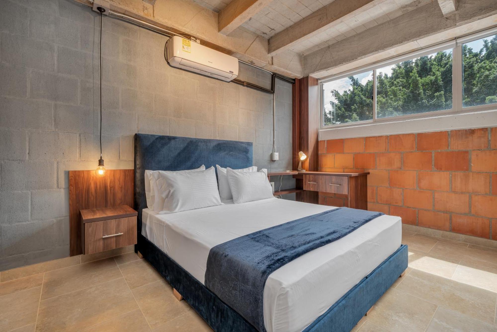 The H Hub By Housy Host Apartamento Medellín
