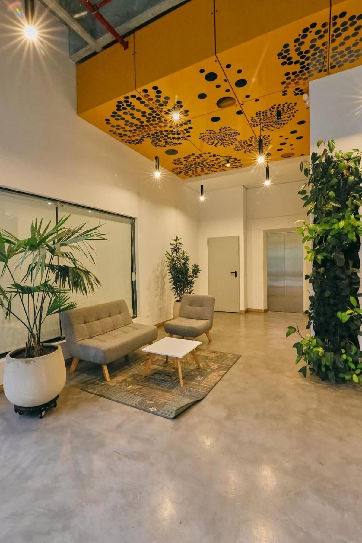 Apartamento Modern Skyline -wifi, Gym, 24hr Security *