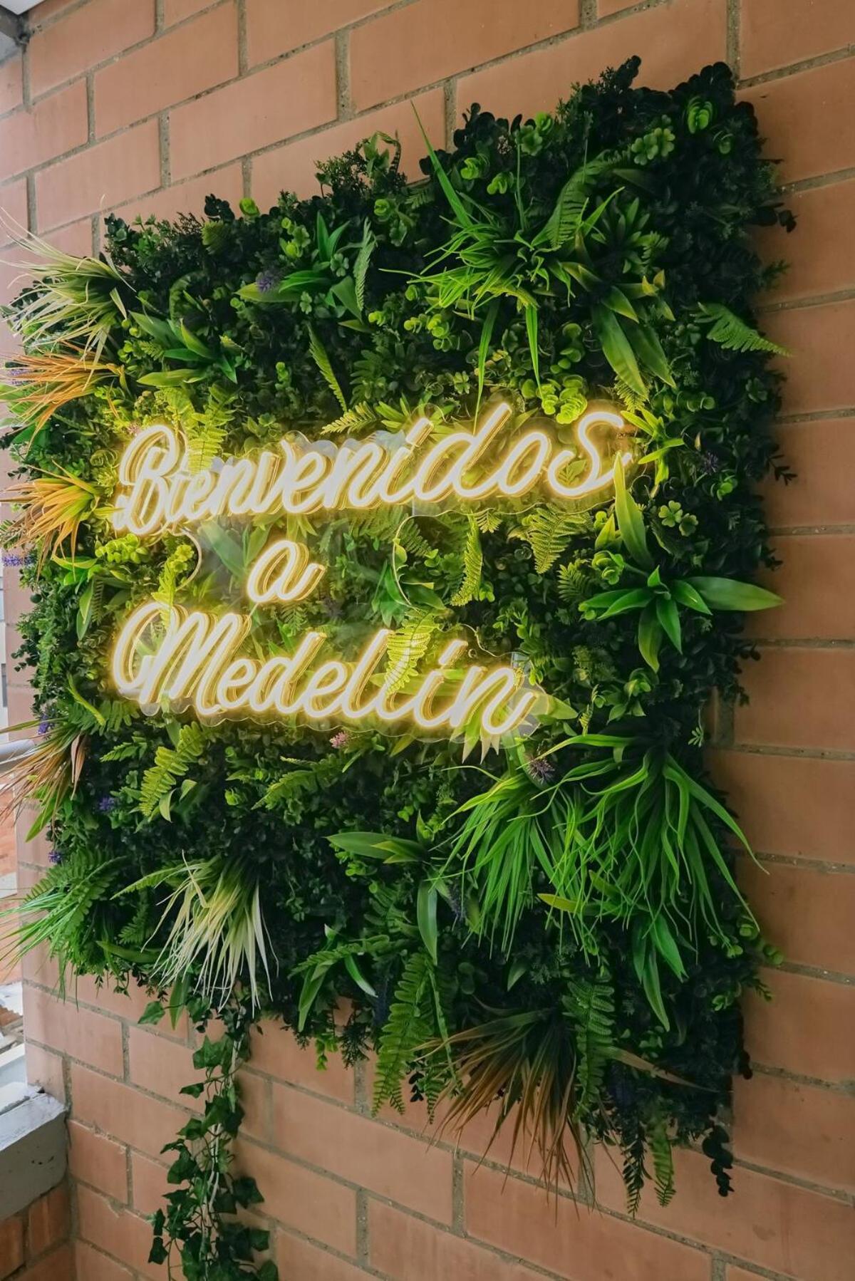 Modern Skyline -wifi, Gym, 24hr Security Apartamento Medellín