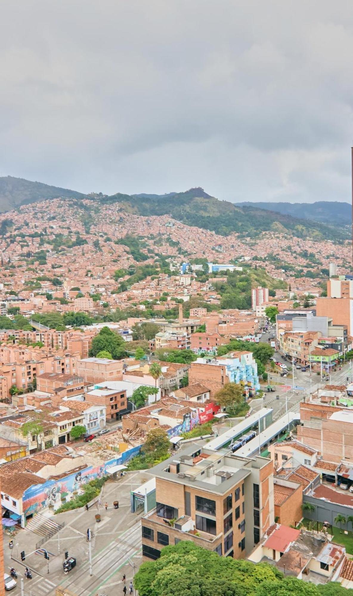 Modern Skyline -wifi, Gym, 24hr Security Apartamento