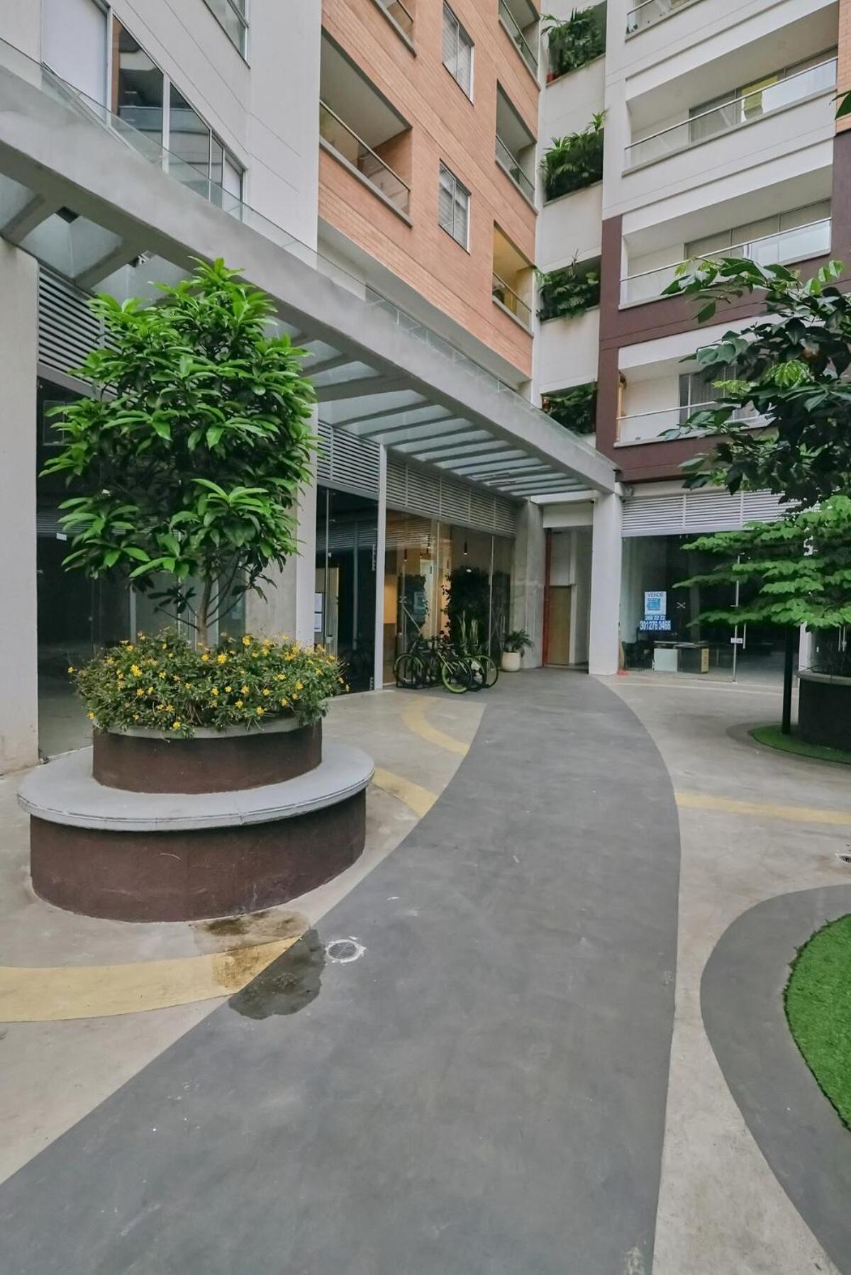 Apartamento Modern Skyline -wifi, Gym, 24hr Security