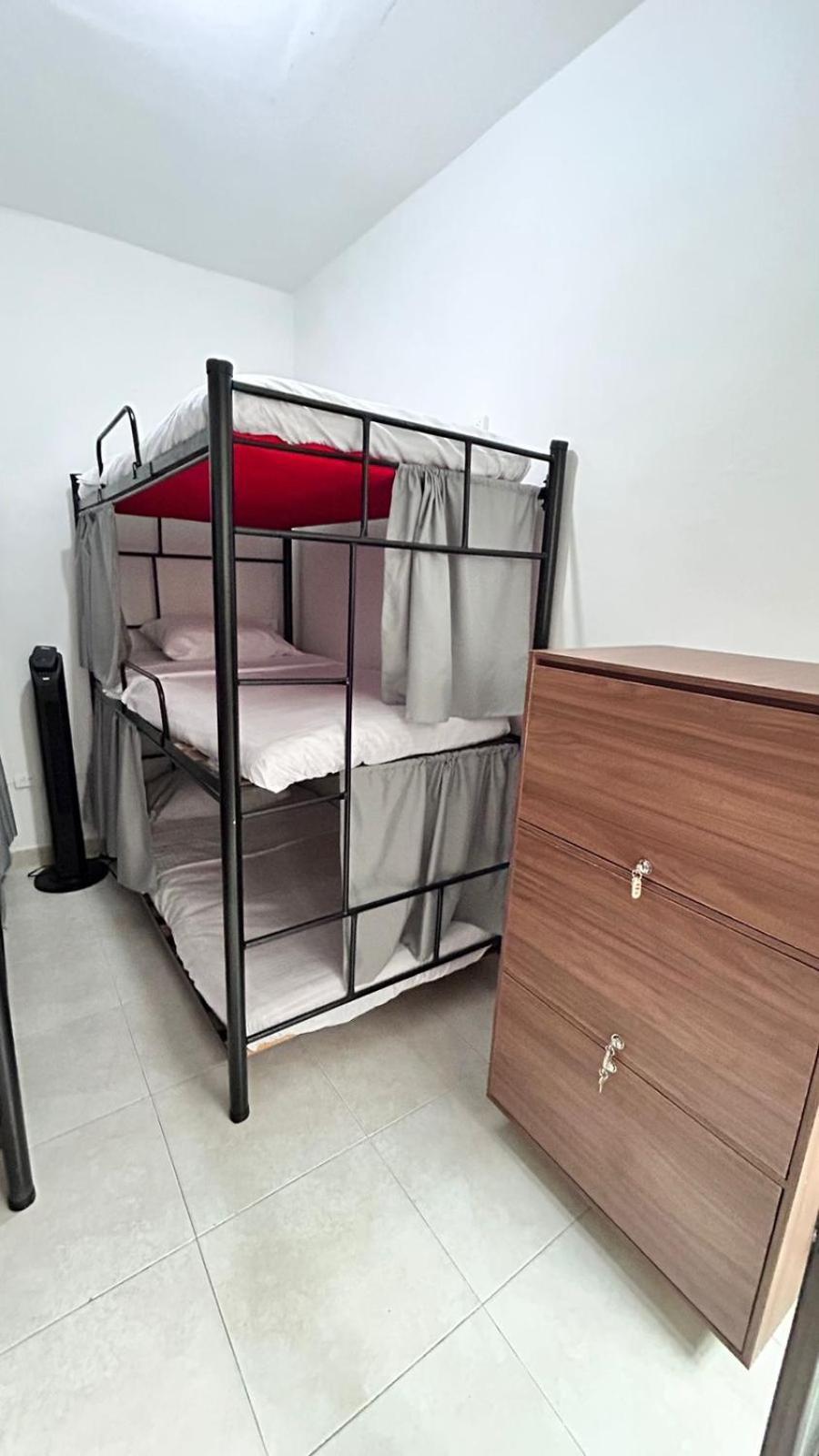 Hostal Better And Cheaper *