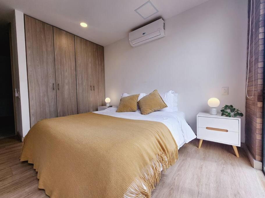 Laureles With Ac & Fast 200mbps Wifi Apartamento Medellín