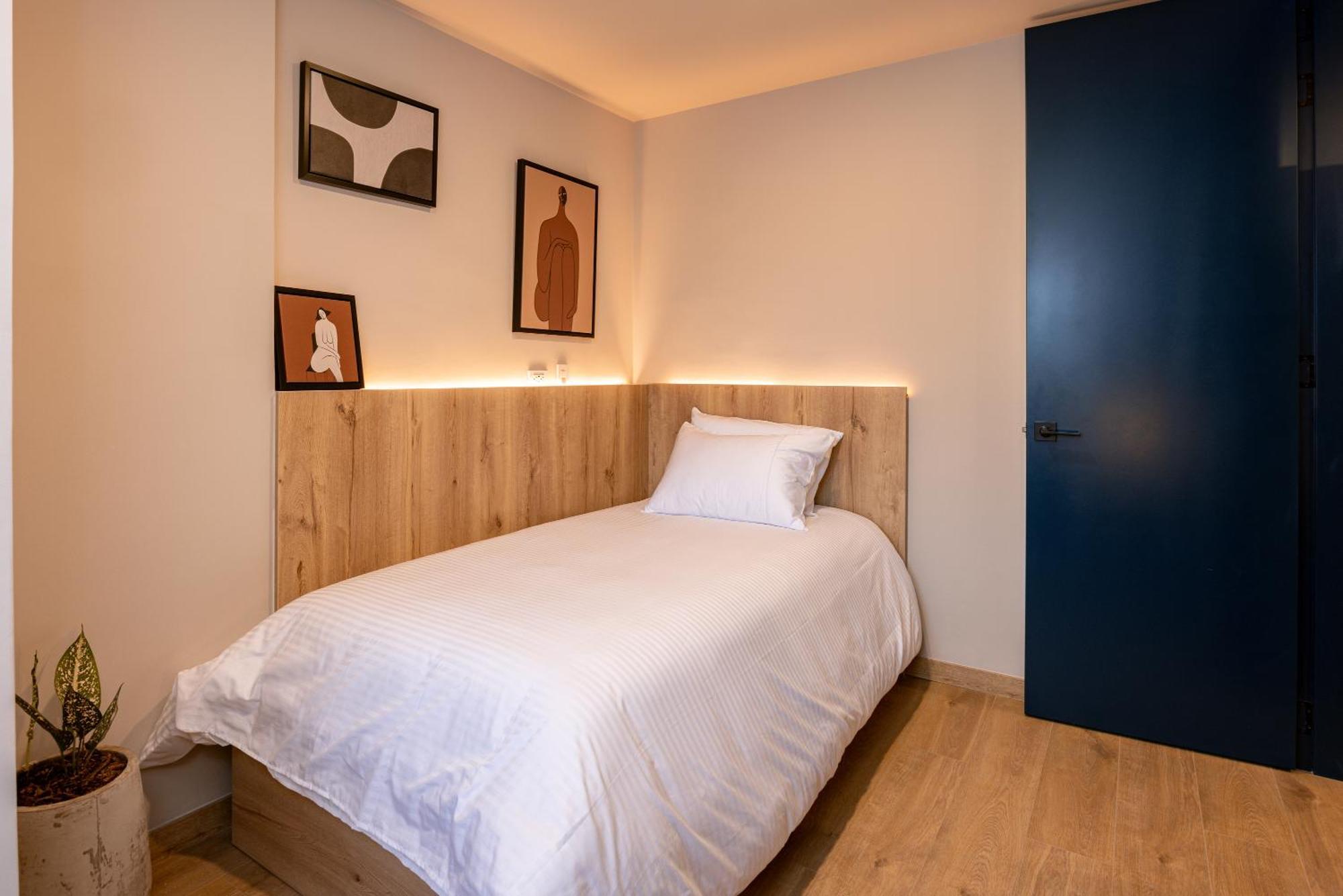 Stratasix Apartahotel