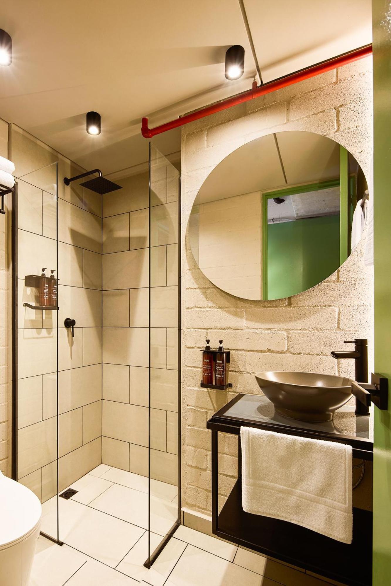 Urbit Social Lofts 4*